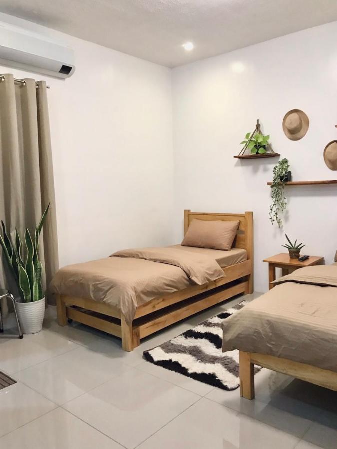 Nord House Laoag Hostel Kültér fotó